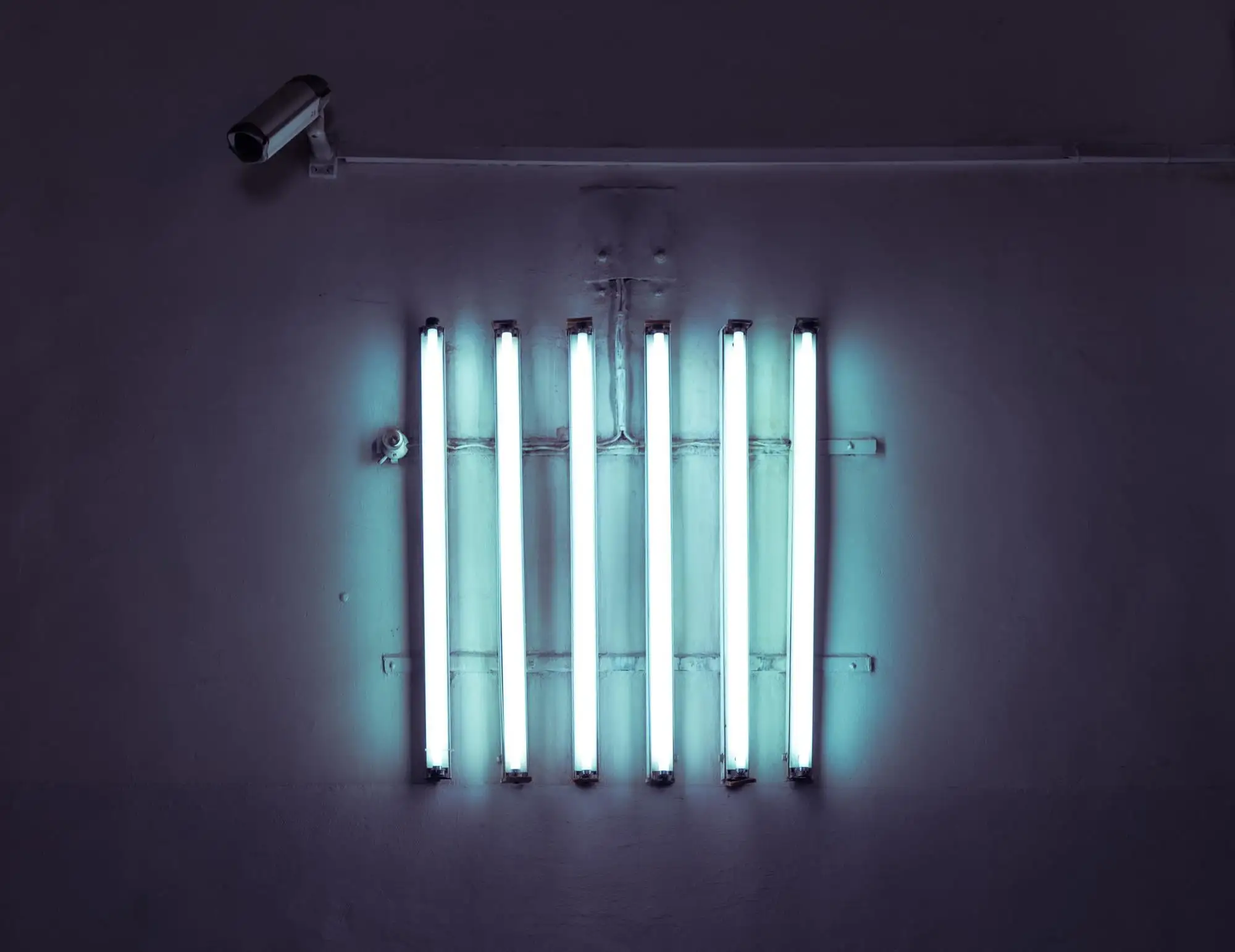Fluorescent With LED Bulbs, Replacement - How To Replace Fluorescent With LED Bulbs - Vorlane - Vorlane